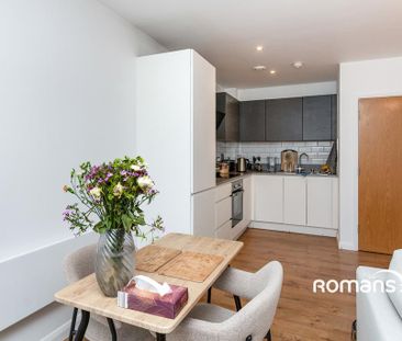 1 bedroom flat to rent - Photo 1
