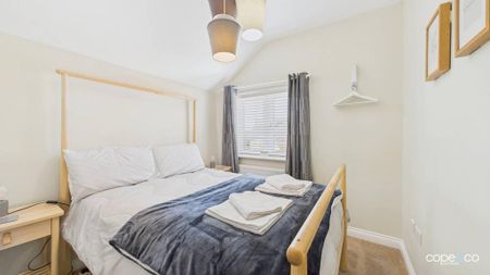 2 bedroom end of terrace house to rent - Photo 4