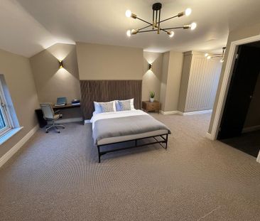 6 bedroom terraced house to rent - Photo 4