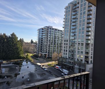 601-110 E. 17th St., North Vancouver, Bc V7l 0k4 - Photo 3