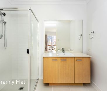 3a Perkins Close, Reedy Creek QLD 4227 - House For Rent | Domain - Photo 1