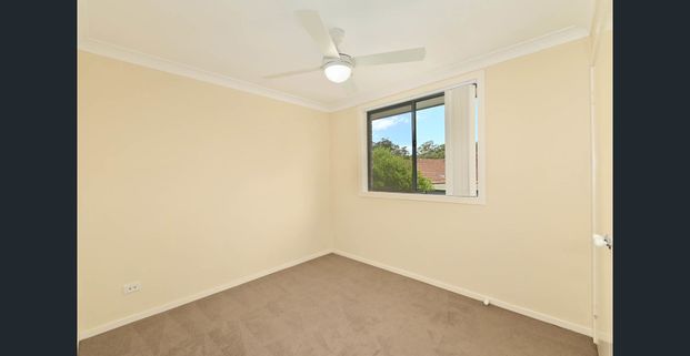 A SIGNATURE LIFESTYLE - LEVEL, LOW MAINTENANCE LIVING! - Photo 1