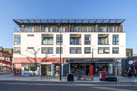 Chalk Farm Road, London - Photo 2