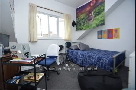 4 Bedroom Student Houses Hyde Park Leeds - Photo 4