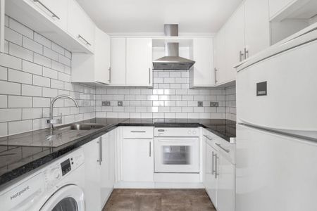 2 bedroom flat to rent - Photo 5