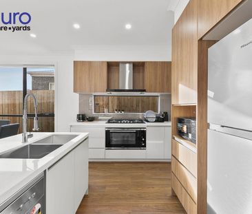 Room 3/45 Anghor Drive, Fraser Rise, Vic 3336 - Photo 4