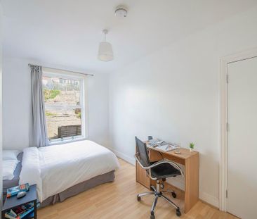 1 bedroom in a house share to rent - Photo 6