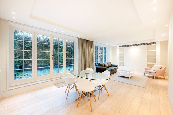 Portobello Road, W11 - Photo 1