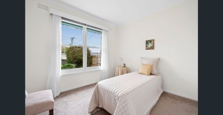 Family Home In Great - Photo 3