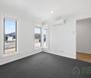 Spacious 4-Bedroom Family Home with Modern Comforts - Photo 2