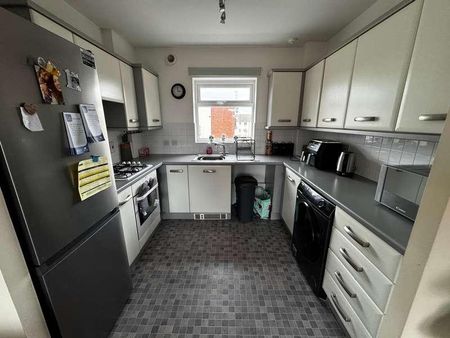 Thursby Walk, Exeter, EX4 - Photo 5