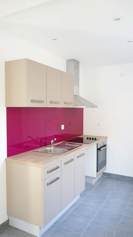 Location Maison 4 pièces 80m² - Photo 4