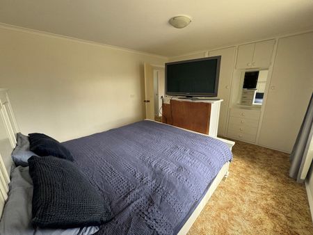 Family Home close to the beach - Photo 4