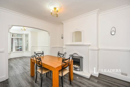 3 bedroom house to rent Ruskin Street, Liverpool, Merseyside, L4 - Photo 2