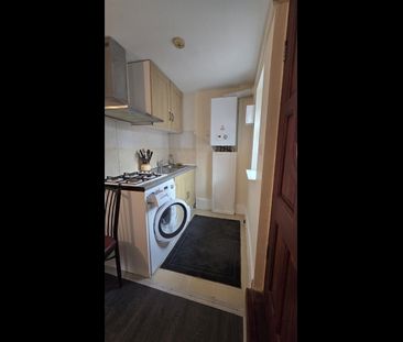 Studio Flat, Dunsmere Road, N16 - Photo 6