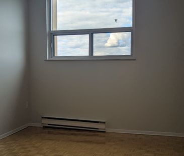 For Lease - 5348 Lakeshore Road Unit# 510, Burlington, Ontario - Photo 2