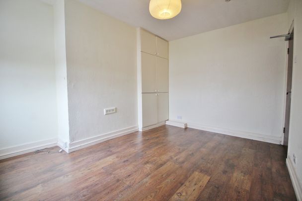 Room for rent - Photo 1