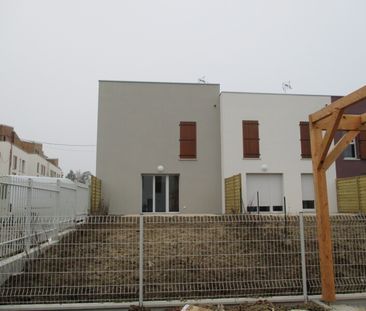 Location Maison 4 pièces 79m² ST JEAN DE BRAYE 45800 - Photo 5