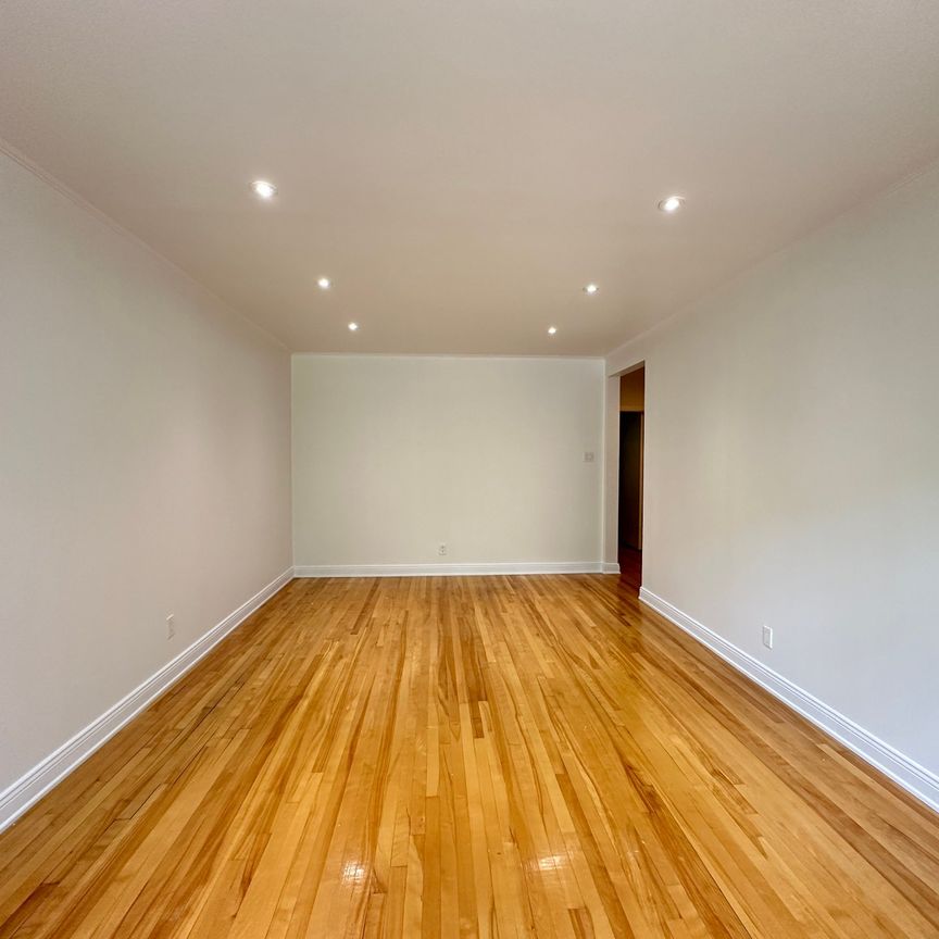 73 Av. Windsor, Westmount, H3Y2M1 - Photo 1