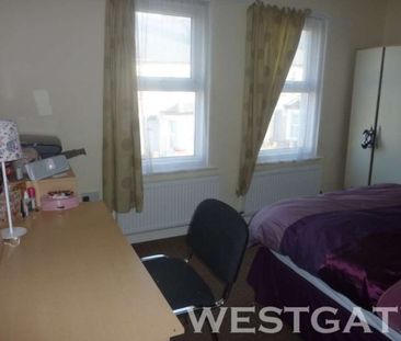 7 Bed - Norris Road, Uni Area - Photo 3