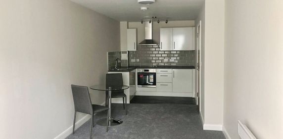 1 bedroom apartment to rent - Photo 2