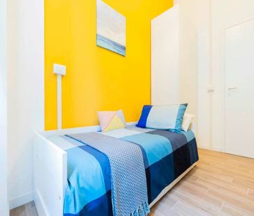 Viale Alfredo Oriani, Bologna, Emilia-Romagna 40137 - Photo 6