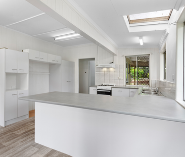 23 Mimosa St, Mitchelton QLD 4053 - House For Rent | Domain - Photo 3