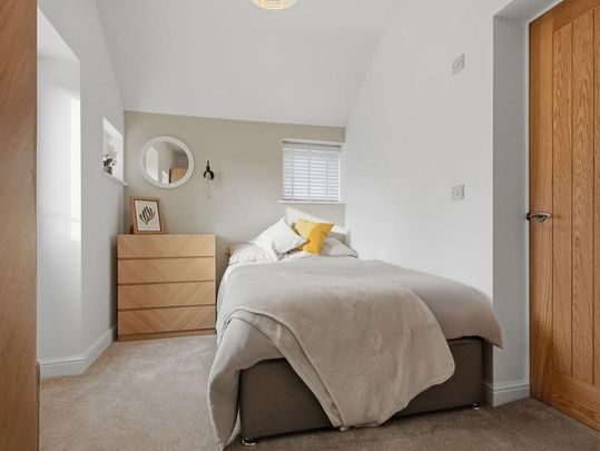 House share to rent - Photo 1