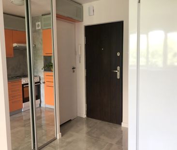 KAWALERKA W BARDZO DOBREJ LOKALIZACJI - Zdjęcie 4