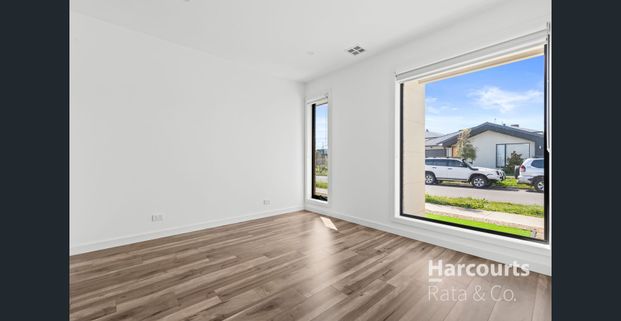 Your Ideal Donnybrook Home Awaits - Photo 1