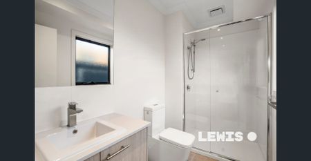 Low-Maintenance Living in a Superb Seaside Setting - Photo 2