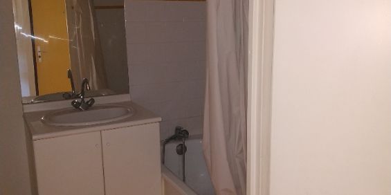 Studio meuble de 18.62m2 sur Avignon près de la Faculté !! EAU COMPRISE !!, - Photo 3