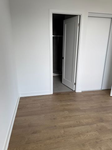 For Lease - 5105 Hurontario Street Unit# 3205, Mississauga, Ontario - Photo 4