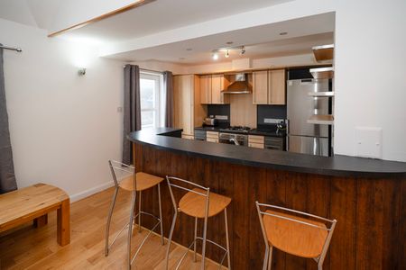 71 Chapel Street, AB10 1SS, Aberdeen - Photo 3