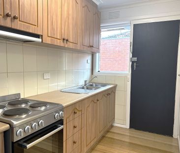 1/59 Thackeray Road, Reservoir VIC 3073 - Photo 4