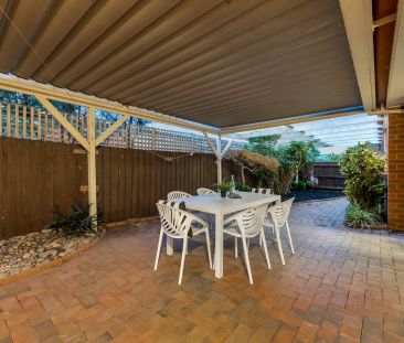 Charming, Cozy & Close to It All! - Photo 6