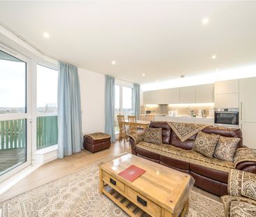 Ottley Drive, London, SE3 9FP - Photo 6