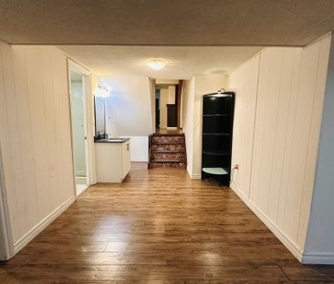 For Lease - 36 Weldrick Road, Richmond Hill, Ontario - Photo 6