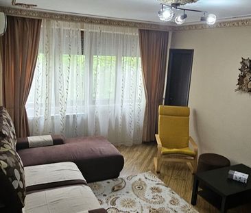 Tei, apartament cu 2 camere renovat modern. - Fotografie 4