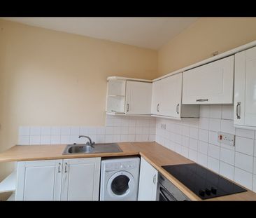 Studio Flat, St James's Road, CR0 - Photo 1