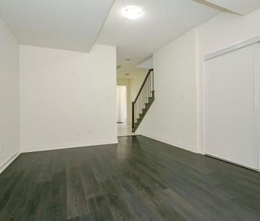 For Lease - 177 Sabina Drive, Oakville, Ontario - Photo 6