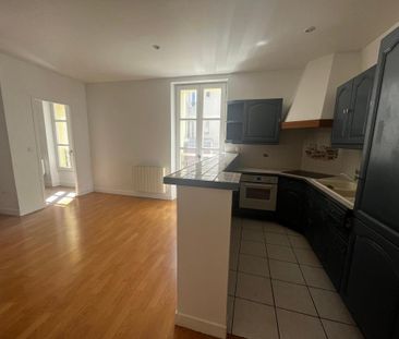 Location Appartement 2 pièces 47m² LAGNY SUR MARNE 77400 - Photo 5