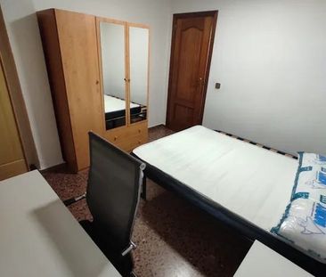 Avinguda de la Plata, Valencia, Valencian Community 46006 - Photo 2