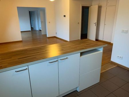 Appartement te huur - Photo 3