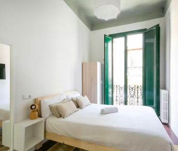 Carrer d'Homer, Barcelona, Catalonia 08023 - Photo 1