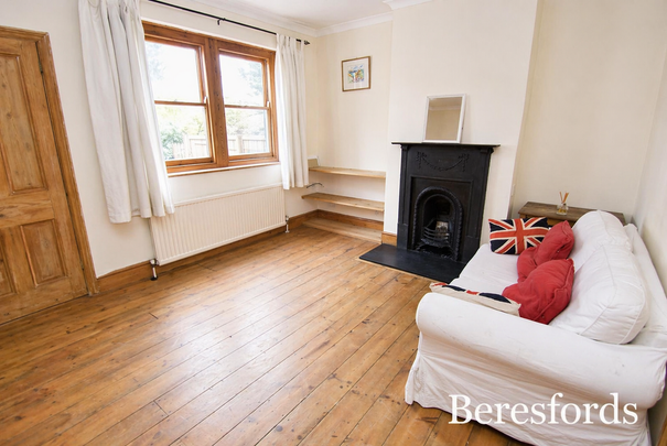2 bedroom terraced house to rent - Photo 1