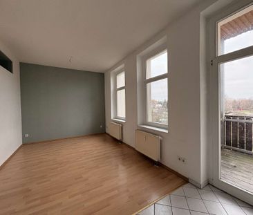 Auf Wunsch auch renoviert: 3 Raumwohnung mit Balkon in toller Wohnl... - Photo 1