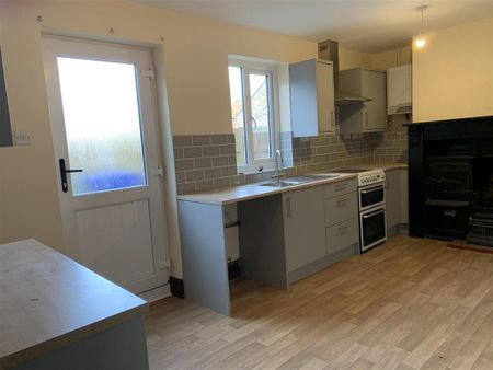 3 bedroom house to rent - Photo 4