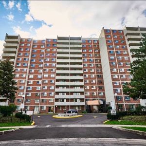 For Lease - 10 Stonehill Court Unit# 1210, Toronto, Ontario - Photo 3