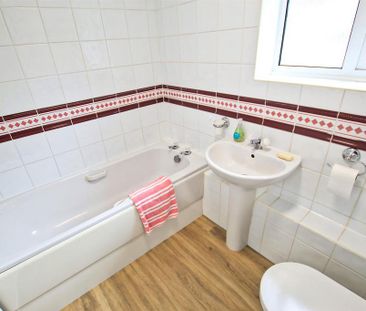 2 bedroom bungalow to rent - Photo 6